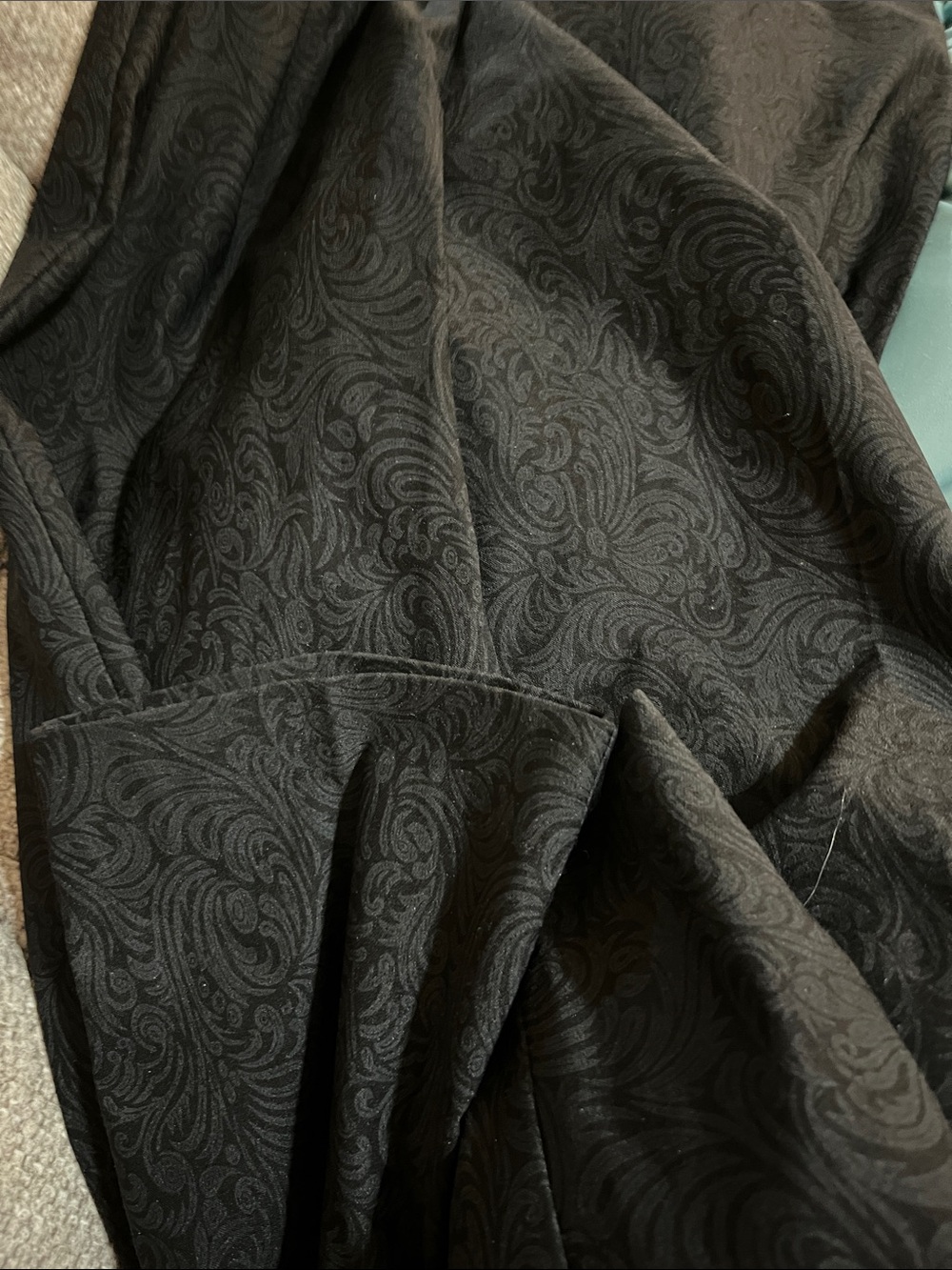 Dana Buchman Black Paisley Pants